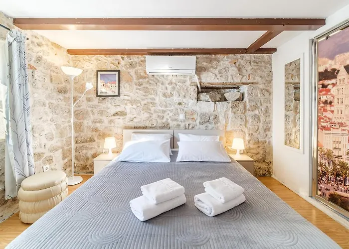 Sv.duje Appartement *