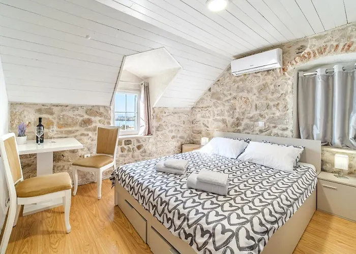 Appartement Sv.duje *